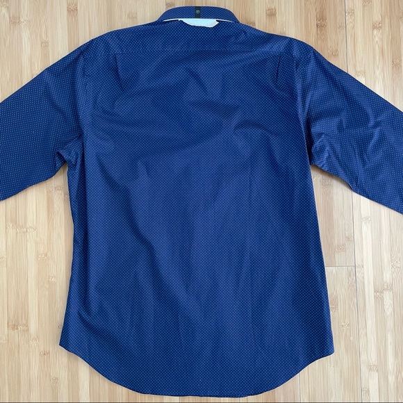 Men’s Warehouse Esquire Button - Picture 2 of 14